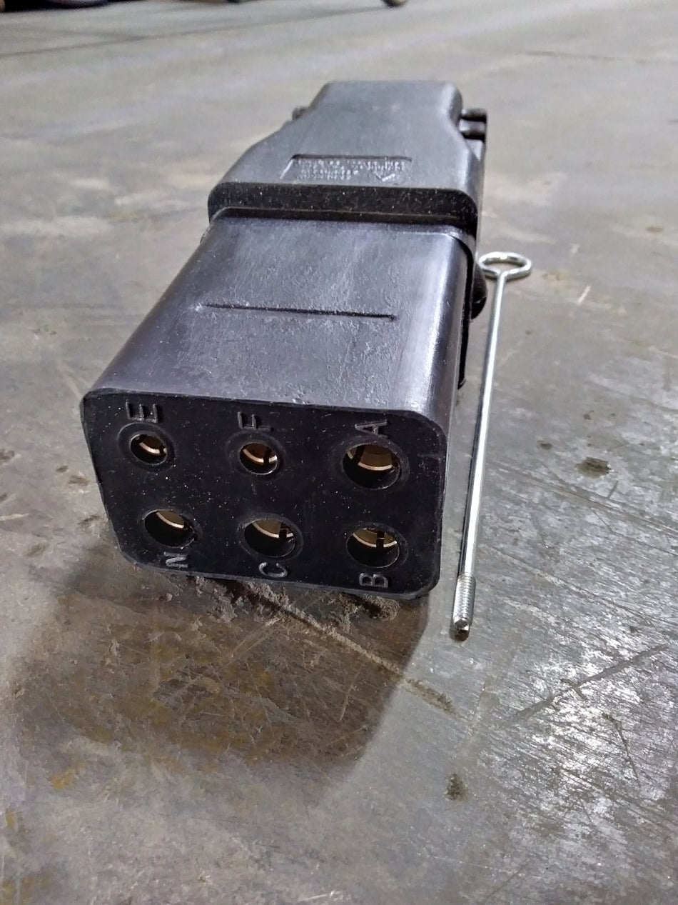 R67G36E